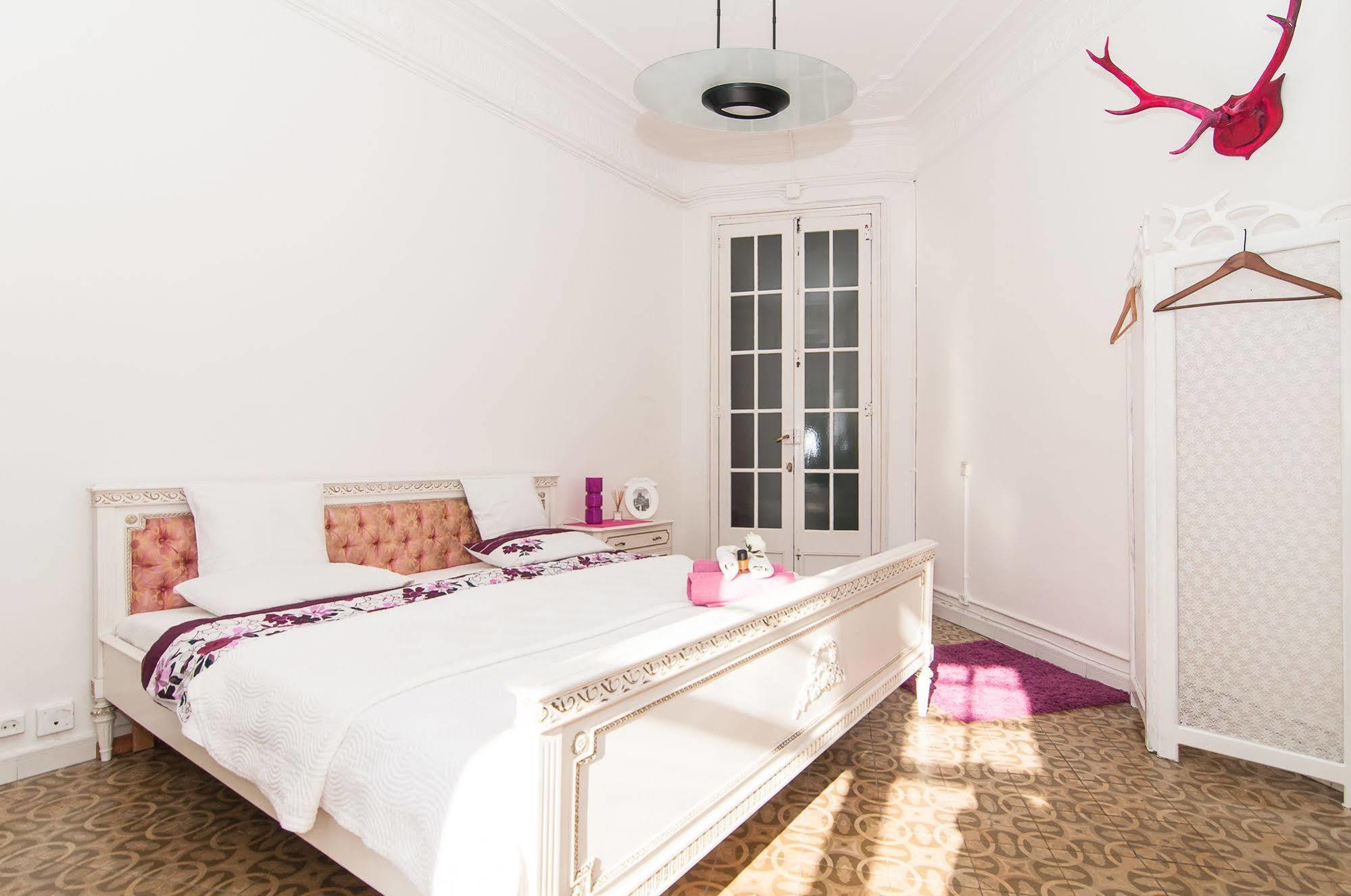 Bed and Breakfast Casa Trianon à Barcelone Extérieur photo