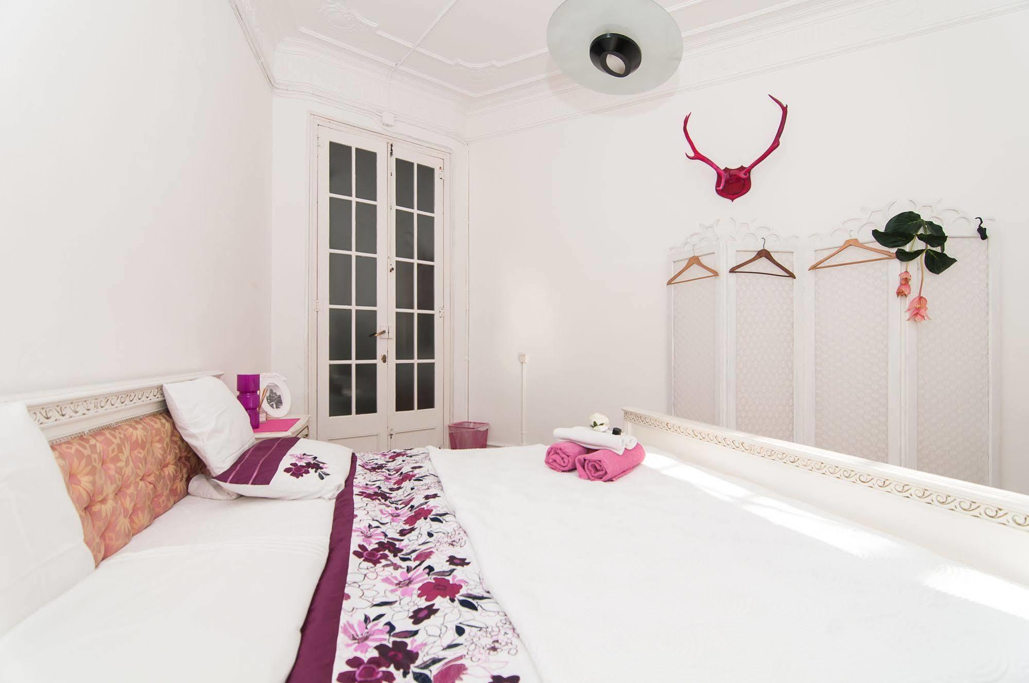 Bed and Breakfast Casa Trianon à Barcelone Extérieur photo