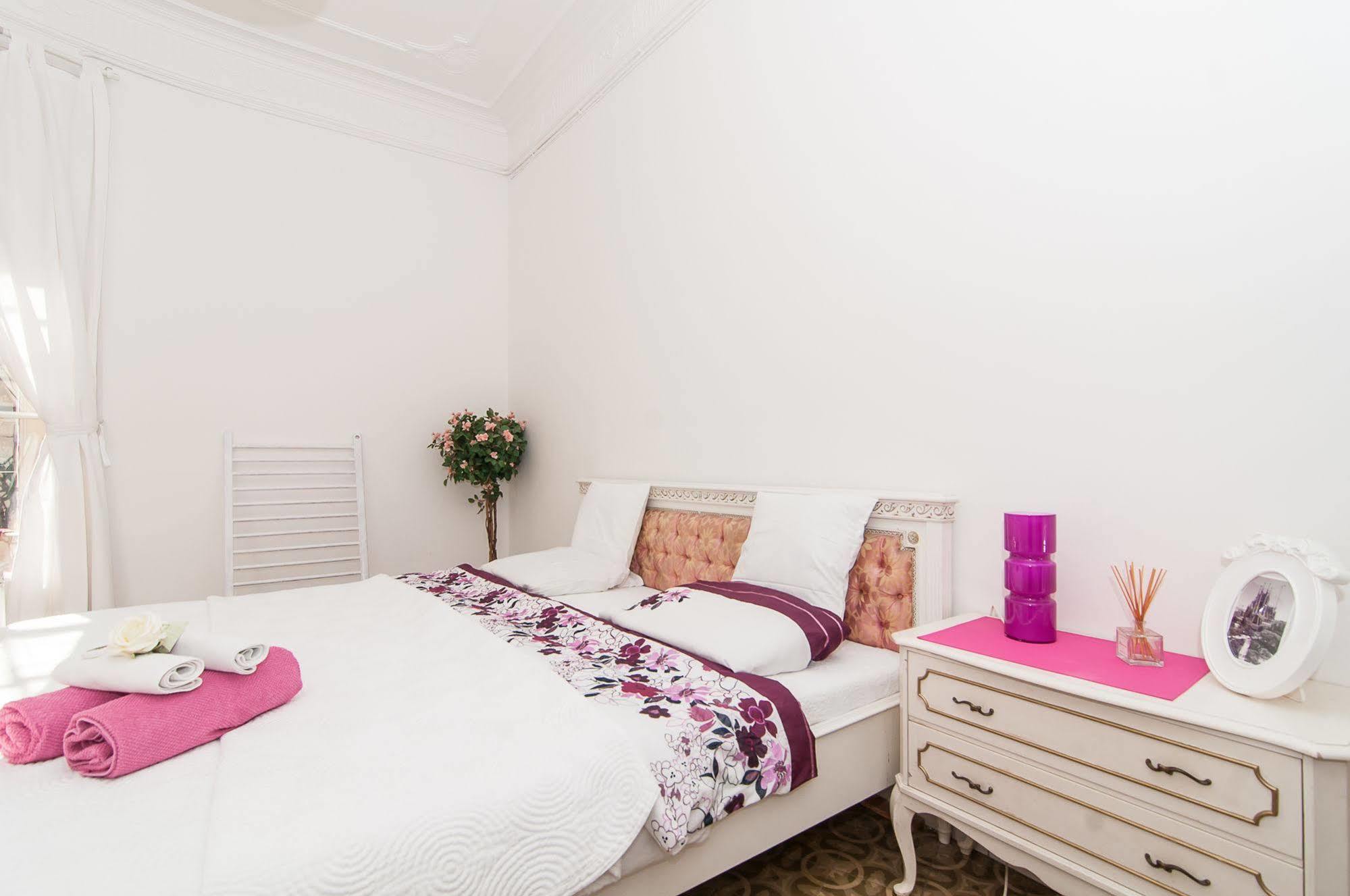 Bed and Breakfast Casa Trianon à Barcelone Extérieur photo